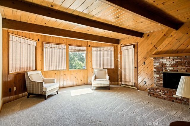 109 Old Toll, Blue Jay, CA 92317