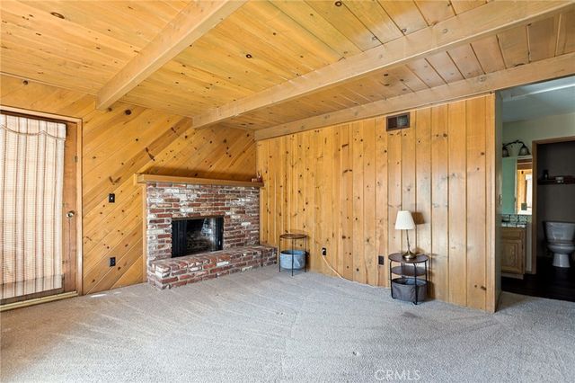 109 Old Toll, Blue Jay, CA 92317