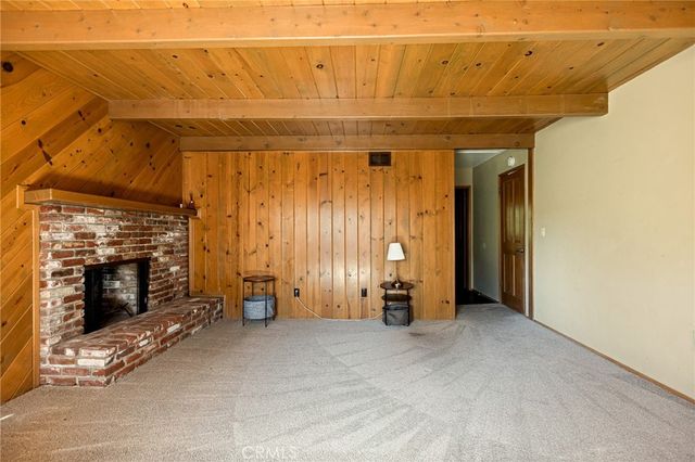 109 Old Toll, Blue Jay, CA 92317