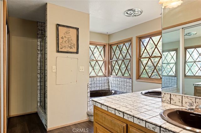 109 Old Toll, Blue Jay, CA 92317