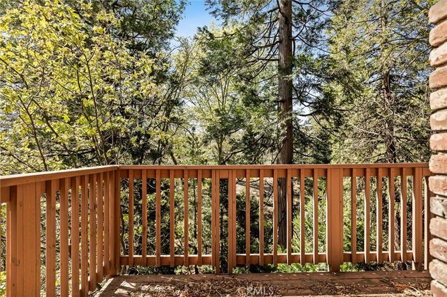 109 Old Toll, Blue Jay, CA 92317