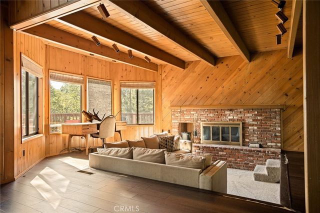 109 Old Toll, Blue Jay, CA 92317