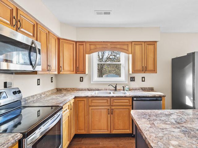 2781 Sinking Creek Road, London, KY 40741