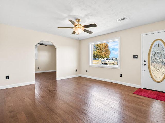 2781 Sinking Creek Road, London, KY 40741