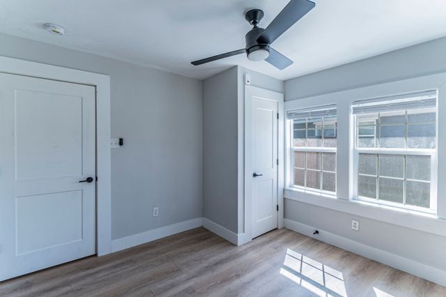 922 S Waverly Drive, Dallas, TX 75208