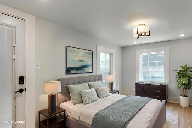 922 S Waverly Drive, Dallas, TX 75208