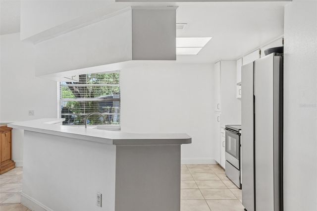 126 S SAINT CLOUD AVENUE, Valrico, FL 33594