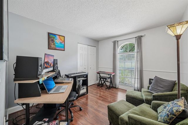 126 S SAINT CLOUD AVENUE, Valrico, FL 33594