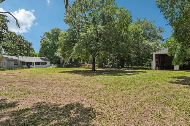 126 S SAINT CLOUD AVENUE, Valrico, FL 33594