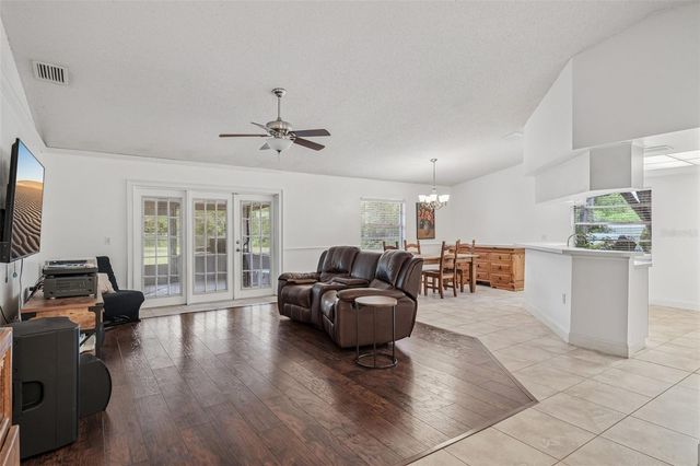 126 S SAINT CLOUD AVENUE, Valrico, FL 33594
