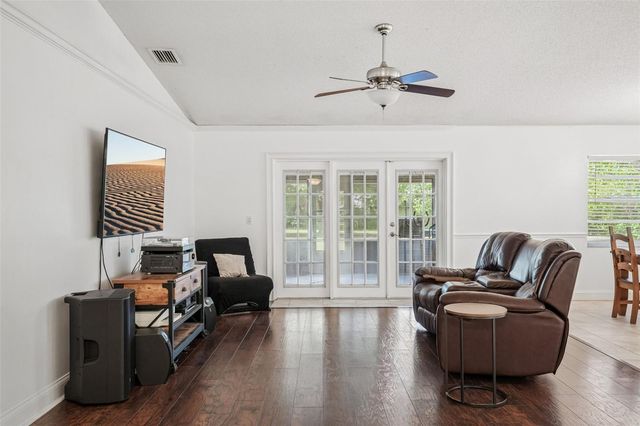 126 S SAINT CLOUD AVENUE, Valrico, FL 33594