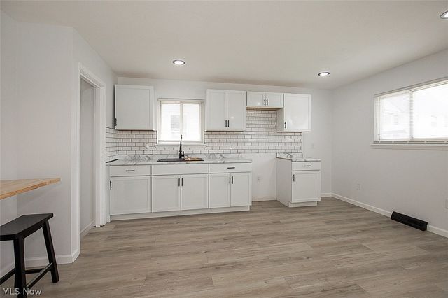 3589 E 118th Street, Cleveland, OH 44105