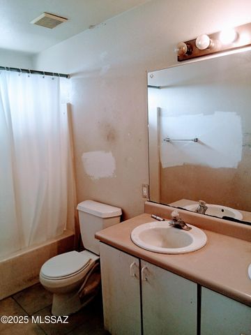 1599 W King Avenue, Tucson, AZ 85713