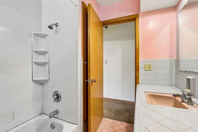3929 N 62nd STREET, Milwaukee, WI 53216