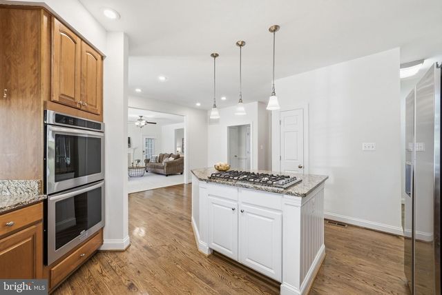 13614 WEINSTEIN CT, Centreville, VA 20120