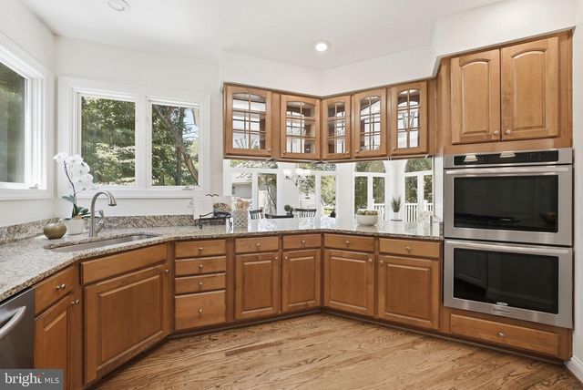 13614 WEINSTEIN CT, Centreville, VA 20120