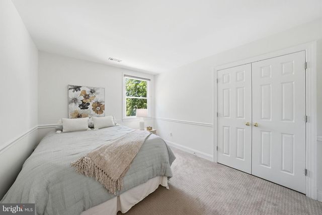 13614 WEINSTEIN CT, Centreville, VA 20120
