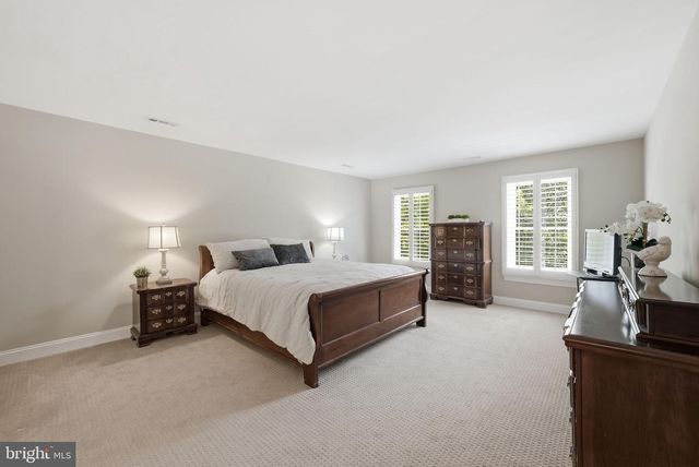 13614 WEINSTEIN CT, Centreville, VA 20120