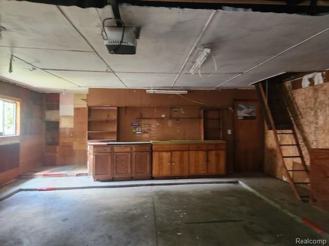 3302 Newton Road, Commerce Twp, MI 48382