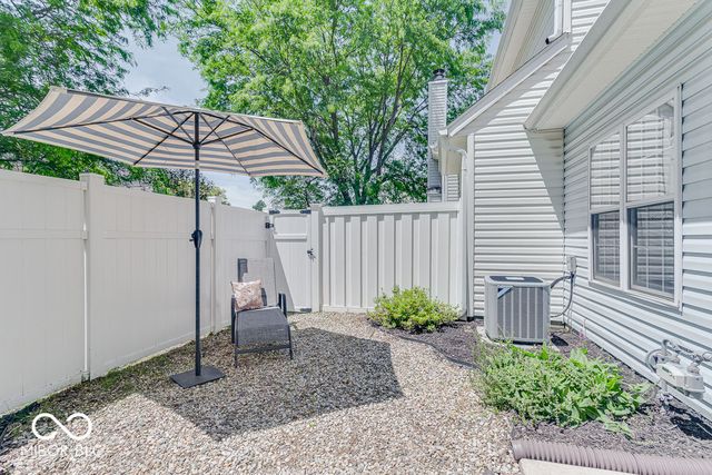 9693 Legare Street, Fishers, IN 46038
