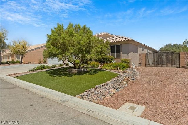 284 Ben Johnson Court, Las Vegas, NV 89183