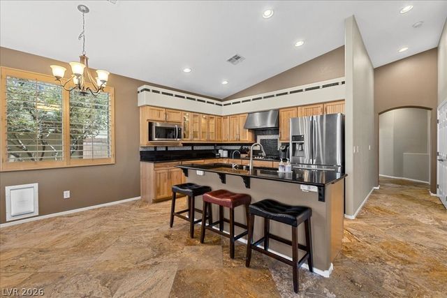 284 Ben Johnson Court, Las Vegas, NV 89183