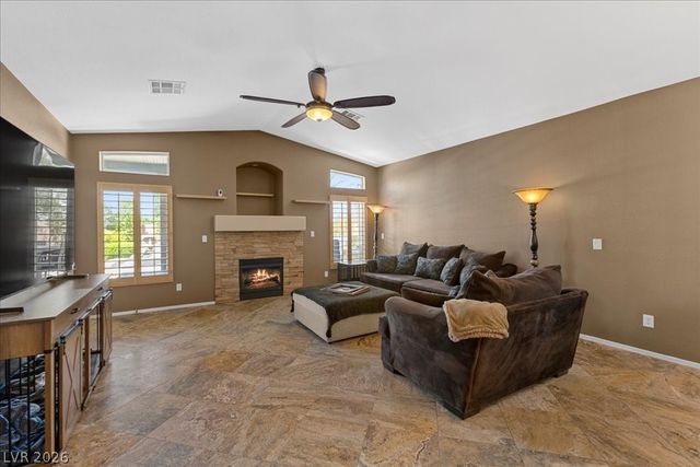284 Ben Johnson Court, Las Vegas, NV 89183