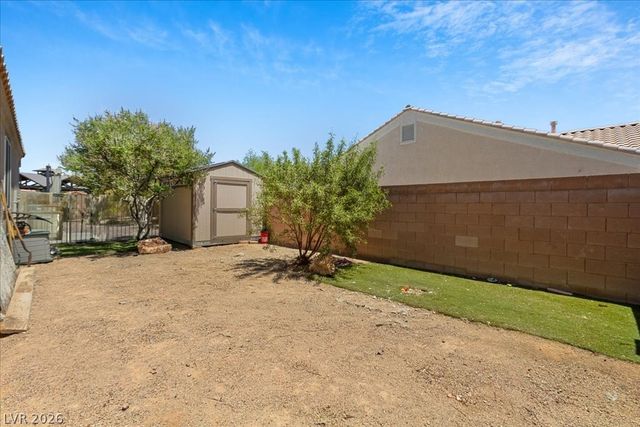 284 Ben Johnson Court, Las Vegas, NV 89183