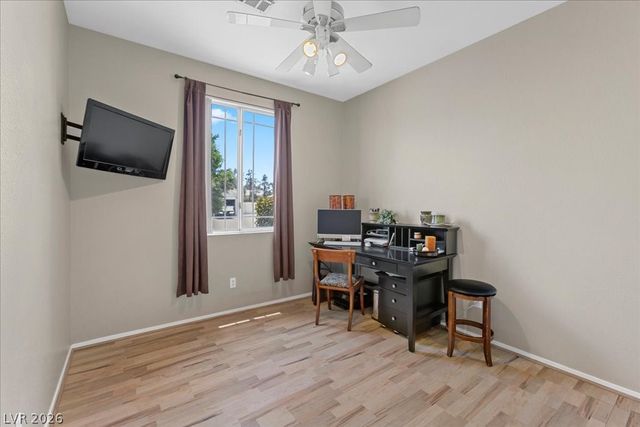 284 Ben Johnson Court, Las Vegas, NV 89183