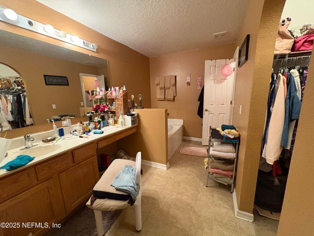 5431 TURKEY CREEK Court, Jacksonville, FL 32244