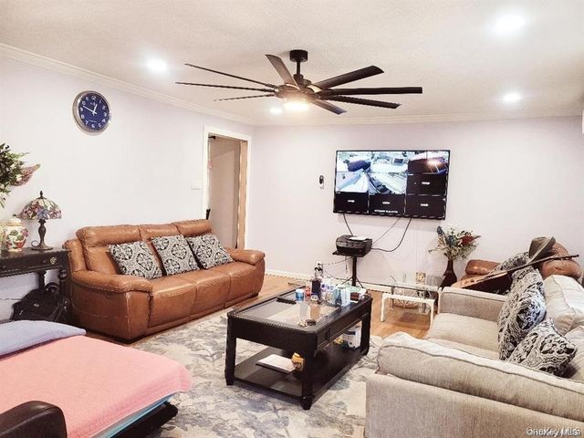 171-28 103rd Road, Jamaica, NY 11433