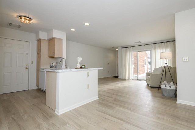 8782 Woodbridge DRIVE, Milwaukee, WI 53219