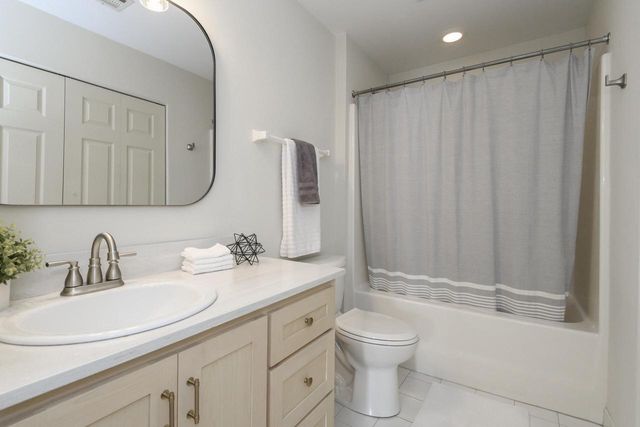 8782 Woodbridge DRIVE, Milwaukee, WI 53219