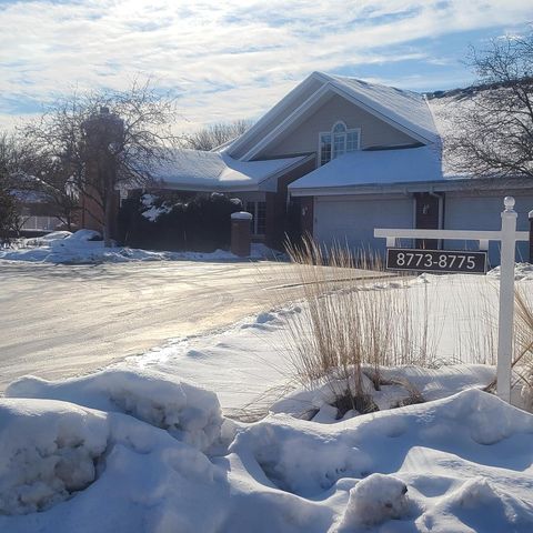 8782 Woodbridge DRIVE, Milwaukee, WI 53219