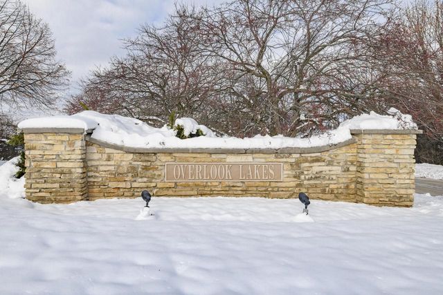 8782 Woodbridge DRIVE, Milwaukee, WI 53219