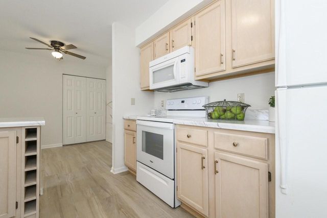 8782 Woodbridge DRIVE, Milwaukee, WI 53219