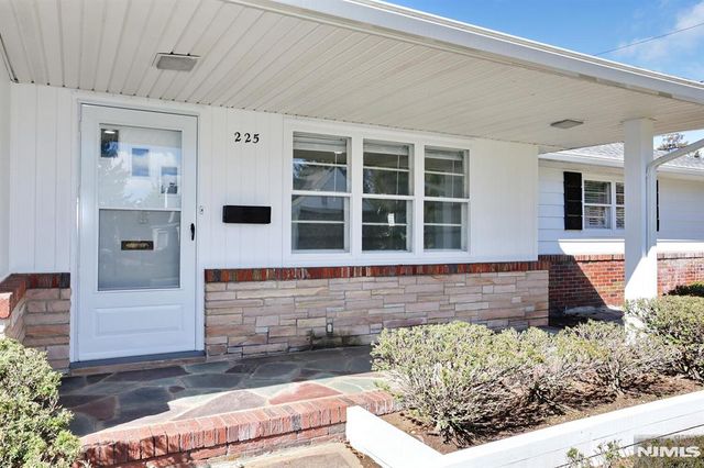 225 Broadway, Hillsdale, NJ 07642