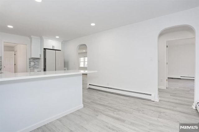 225 Broadway, Hillsdale, NJ 07642