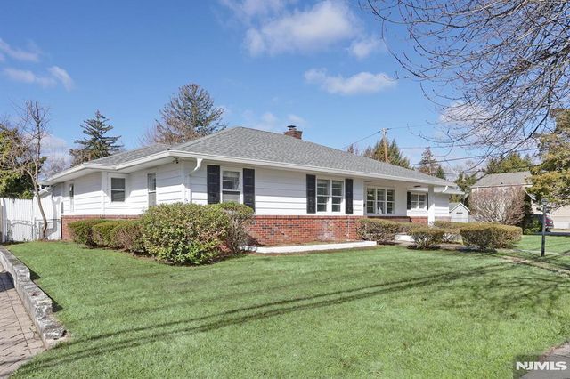 225 Broadway, Hillsdale, NJ 07642