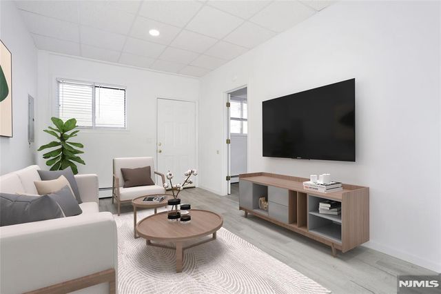 225 Broadway, Hillsdale, NJ 07642