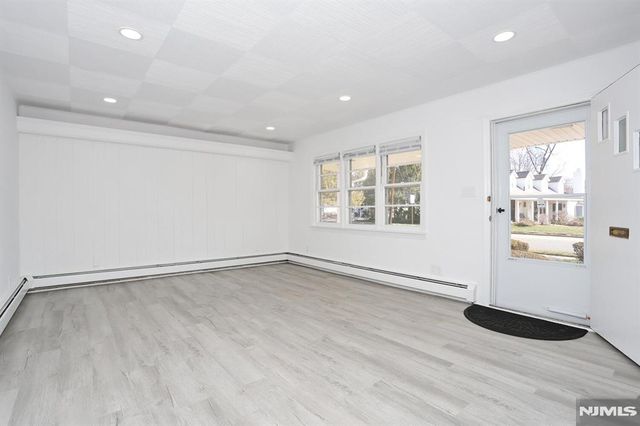 225 Broadway, Hillsdale, NJ 07642