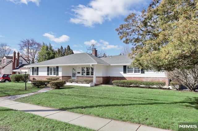 225 Broadway, Hillsdale, NJ 07642