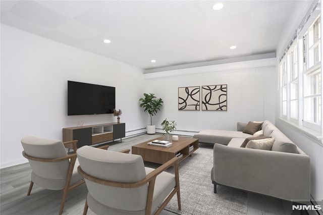 225 Broadway, Hillsdale, NJ 07642