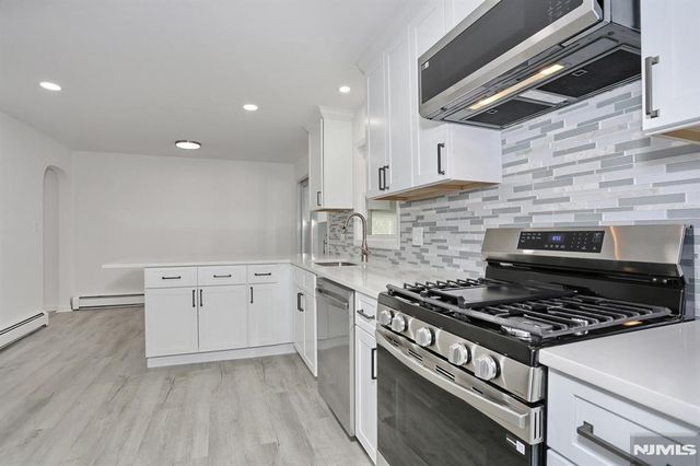 225 Broadway, Hillsdale, NJ 07642