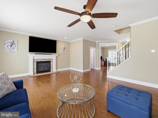 711 STARR AVE, Chambersburg, PA 17202