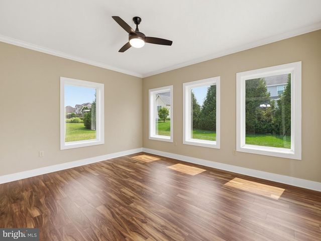 711 STARR AVE, Chambersburg, PA 17202