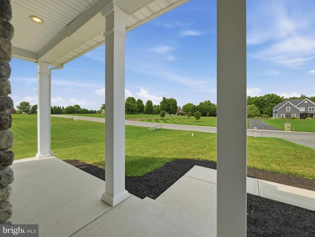 711 STARR AVE, Chambersburg, PA 17202