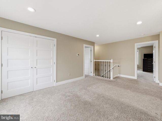 711 STARR AVE, Chambersburg, PA 17202
