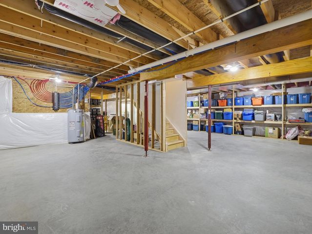 711 STARR AVE, Chambersburg, PA 17202
