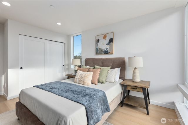3112 Queen Anne Avenue N, Seattle, WA 98119